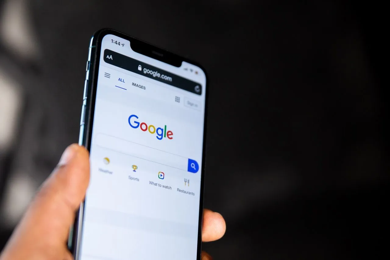 Google search screen on a mobile phone